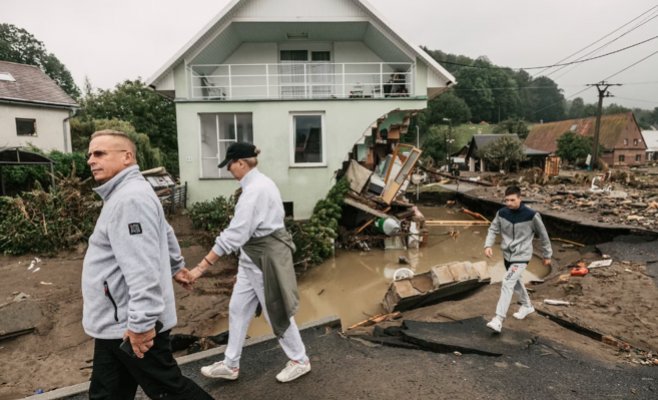 Экстренная помощь пострадавшим от наводнений: выплаты, компенсации и поддержка от государства