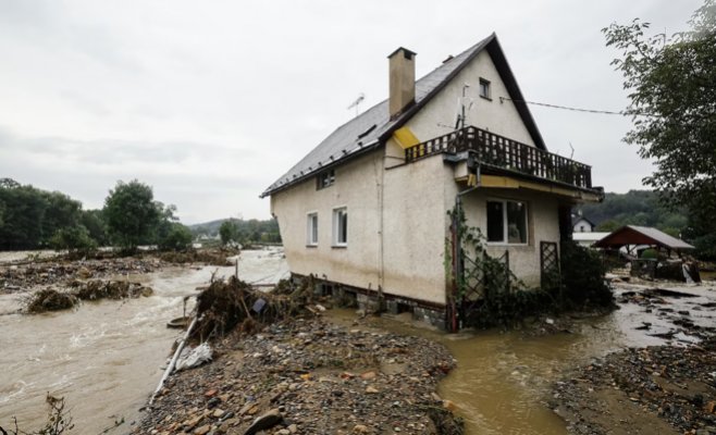 Экстренная помощь пострадавшим от наводнений: выплаты, компенсации и поддержка от государства