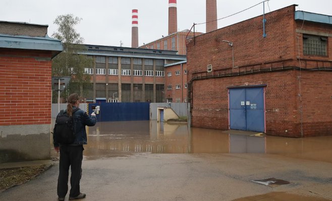 Острава может остаться без горячей воды на недели: электростанция остановлена из-за наводнения