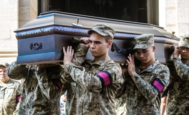 Война в Украине унесла жизни или ранила миллион военных