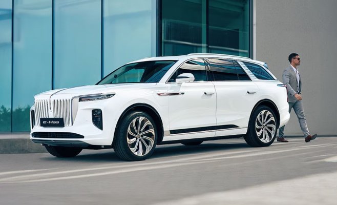 Китайская марка Hongqi выходит на рынок Чехии: роскошь для элиты