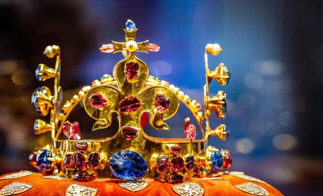 Чешские коронационные регалии на Пражском Граде увидели почти 20 тысяч человек