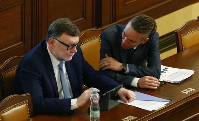 В бюджете на следующий год продолжают отсутствовать миллиарды