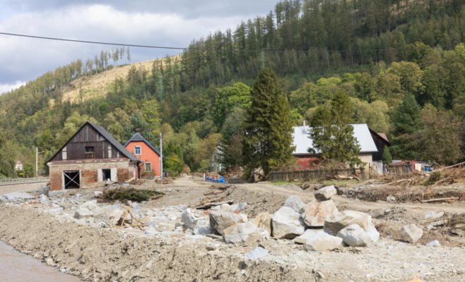 После наводнения: дом в Холчовице готовили к заселению, но теперь его ждёт снос