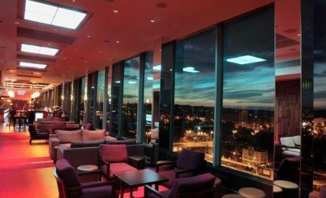 Cloud 9 Sky Bar & Lounge
