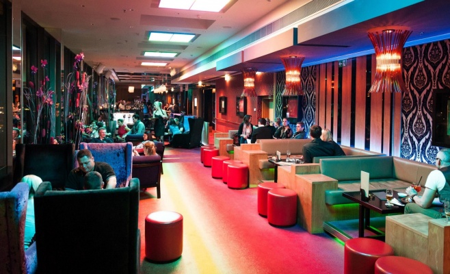 Cloud 9 Sky Bar & Lounge