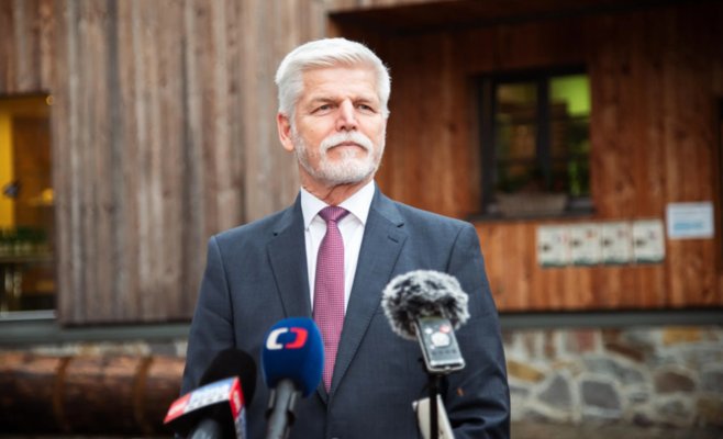 Президент подписал поправку к бюджету: дефицит увеличится на 30 миллиардов из-за наводнений