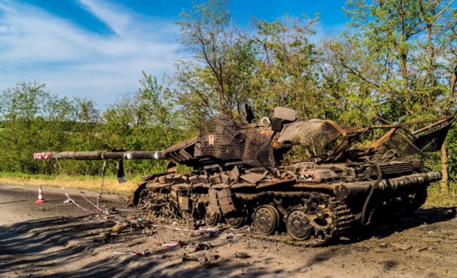 Россия потеряла более 1600 единиц бронетехники при попытке захватить Авдеевку и Покровск