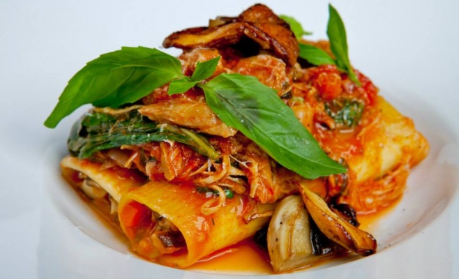 Crystal Bar & Restaurant