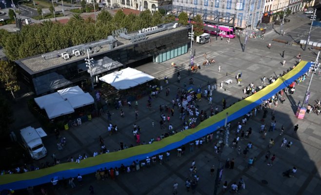 Поддержка приема украинских беженцев в Польше на рекордно низком уровне