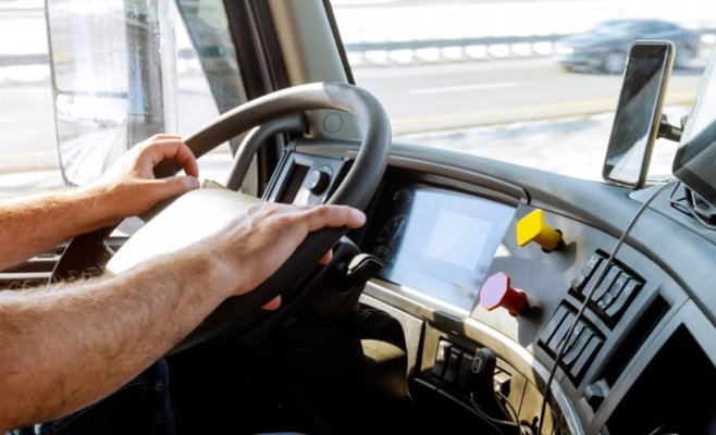 Людям с легким аутизмом могут разрешить получать водительские права: новое предложение Министерства здравоохранения