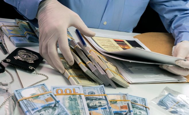 Россияне отмывают деньги через Чехию: подготовлен новый закон для борьбы с этим