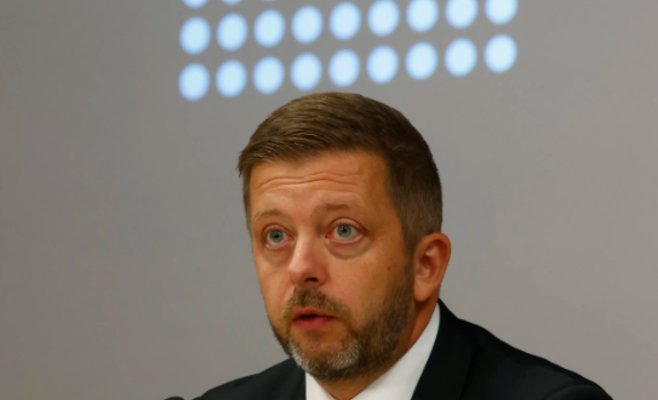 Ракушан предложил полицейским и пожарным прибавку в 1500 крон, но профсоюзы настаивают на большем