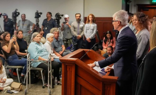 Братья Менендес, осуждённые за убийство родителей, получили шанс на условно-досрочное освобождение спустя 30 лет заключения