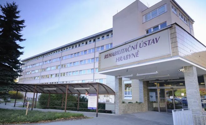 Врачи Храбыни отозвали массовые заявления об уходе
