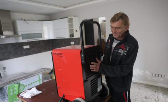 Семь недель после наводнения: жители Опавы борются с последствиями и боятся морозов