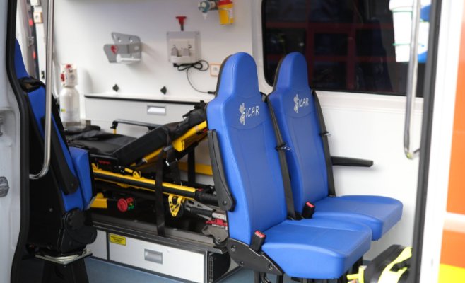 Пражские пожарные получили собственные кареты скорой помощи для экстренной помощи пострадавшим коллегам