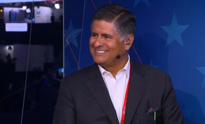 «У нас есть сообщение для Зеленского: Крым потерян, примите это» — советник Трампа о будущем Украины