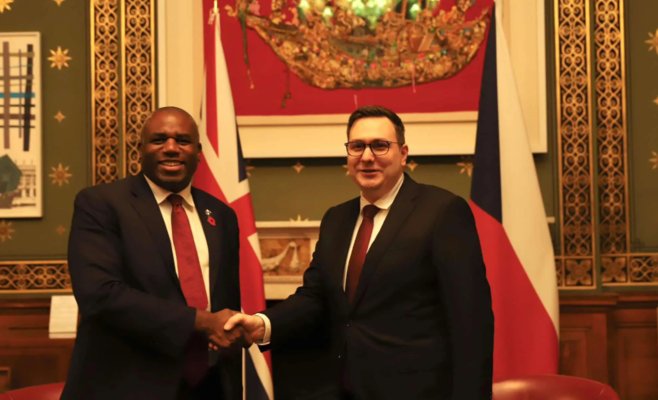 Липавский: «Трамп не сможет одномоментно остановить помощь Украине»