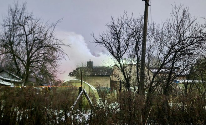 Грузовой самолет DHL разбился в Литве, упав на жилой дом