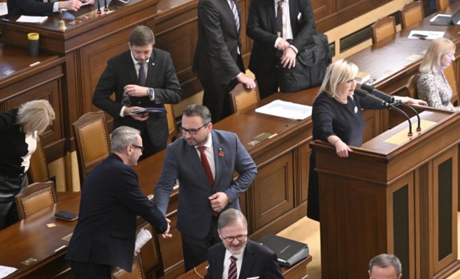 У чешских депутатов зарплаты растут быстрее, чем у немецких коллег