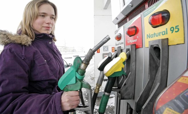 В Чехии завершается импорт бензина и дизеля из российской нефти