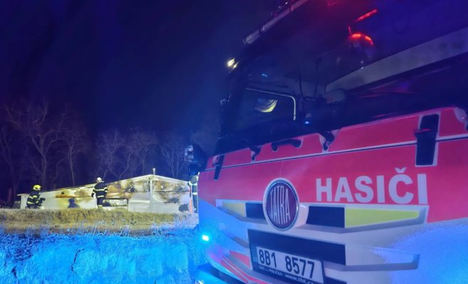 Пламя, взрывы и одна жертва: первый адвентский пожар в Брненском крае завершился трагедией