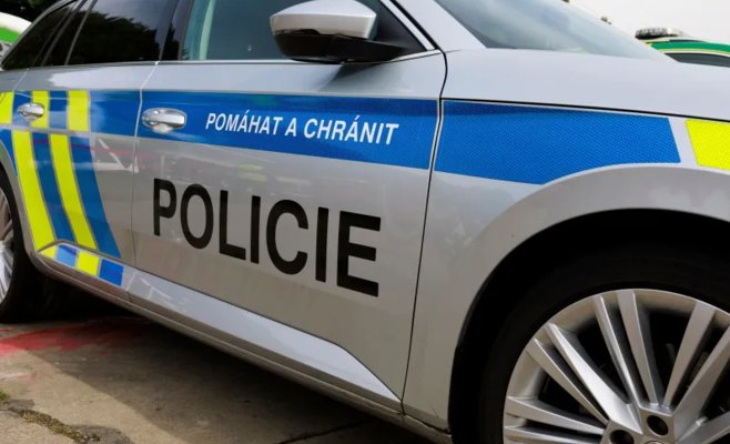 Мужчина стрелял в воздух у метро Opatov, полиция ведет поиски