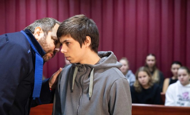 Молодой хулиган из Остравы, избивавший людей без причины, отправится в тюрьму