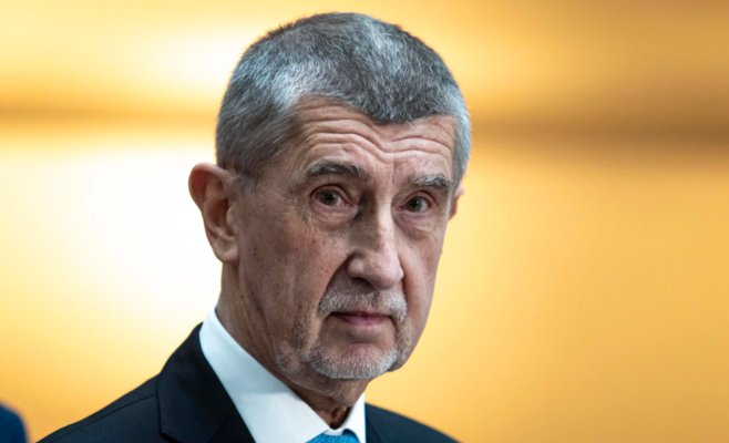 «Больше не хочет в правительство»: политики критикуют решение Бабиша распустить трастовый фонд