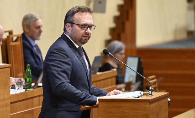 Сенат Чехии одобрил пенсионную реформу: что изменится для граждан?