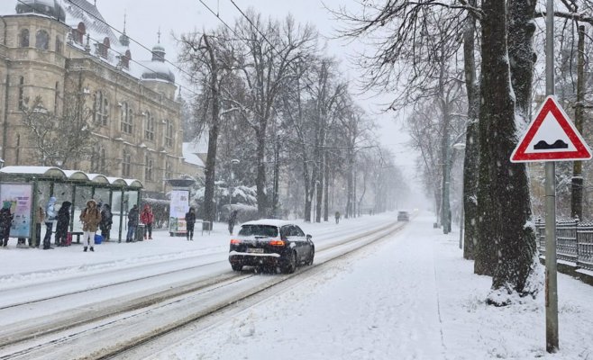 В Либерецком крае транспортный коллапс из-за сильного снегопада