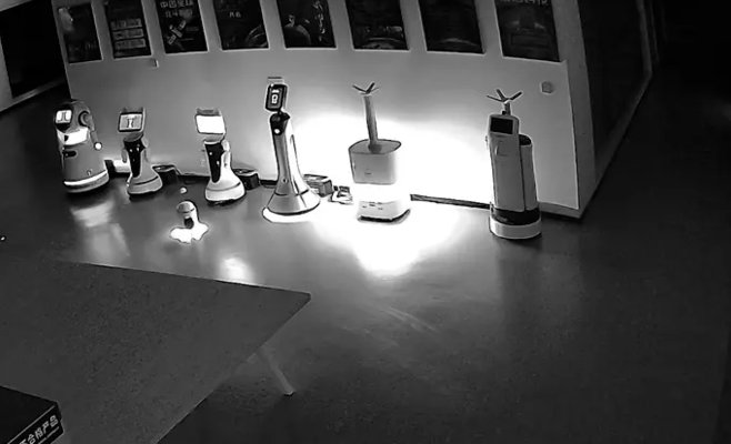 Маленький робот поднял восстание: эксперимент в Китае вызывает тревогу