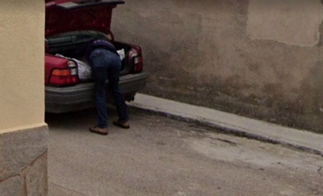 Google Street View помог раскрыть убийство в Испании: снимок зафиксировал убийцу с телом
