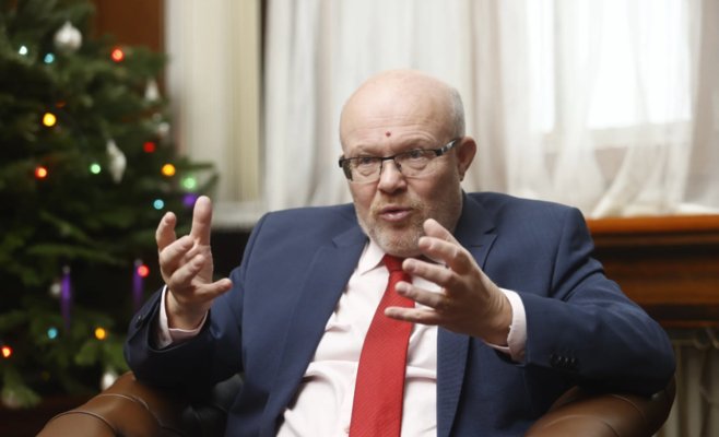Министр здравоохранения Чехии рассказал о борьбе с раком и будущем медицины