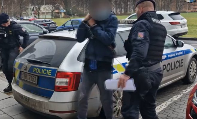 Воровство ради еды: мужчина украл алкоголь и заложил его, чтобы купить еду