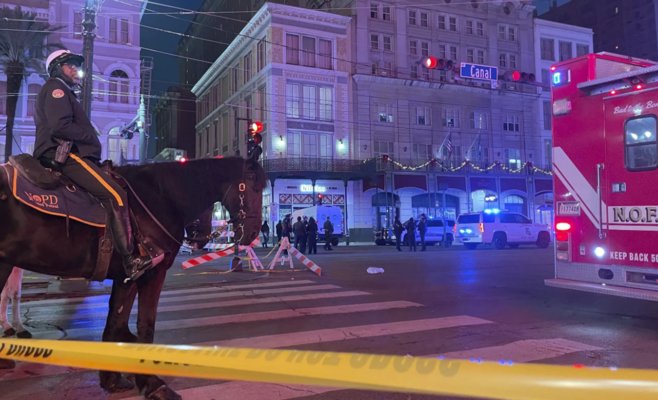 Теракт в Новом Орлеане: грузовик въехал в толпу, 15 погибших и десятки раненых