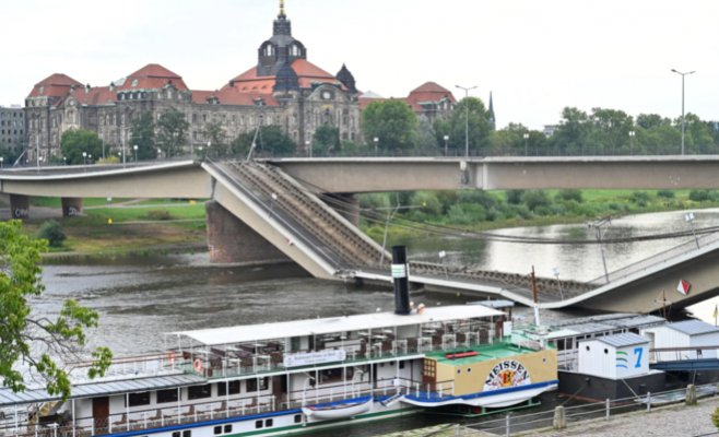 В Дрездене при сносе моста обнаружили бомбу времен Второй мировой