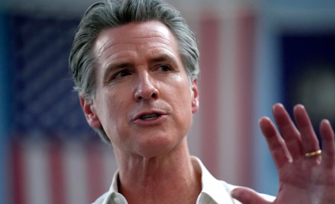 «Трамп обвиняет Украину в пожарах в Лос-Анджелесе»: как политики используют катастрофу для собственных целей