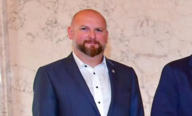 Скандал в пражском магистрате: кто пользуется бесплатными парковками и что скрывает руководство?