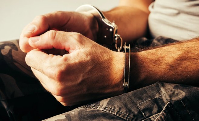 Ограбил пожилую женщину, которая умерла через день: украденные сбережения женщины за жизнь потратил за неделю