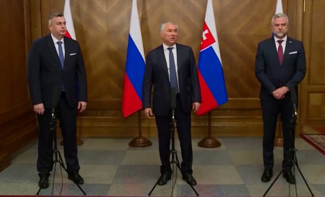 Заместитель председателя парламента Словакии допустил возможность выхода страны из ЕС