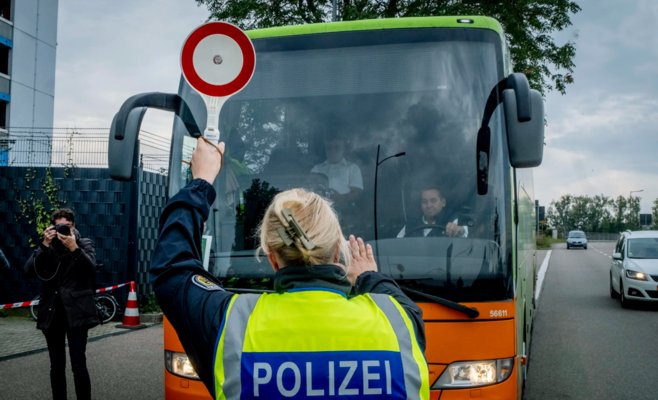 Германия продлевает пограничный контроль еще на шесть месяцев