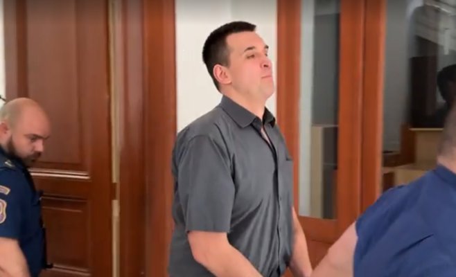 Наркозависимый с двумя ножами напал на водителя: его преследовали галлюцинации и страх перед украинцами