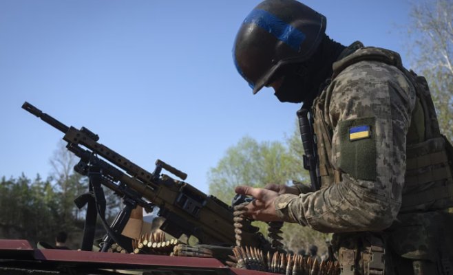 Украина разрешила призыв с 18 лет и заманивает молодежь щедрыми бонусами