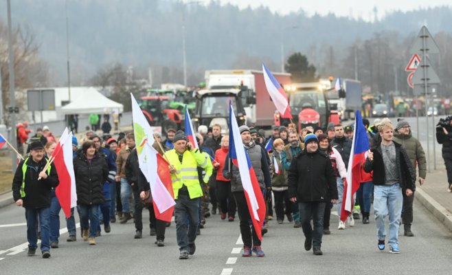 Чешские фермеры вышли на протест против импорта продовольствия в ЕС