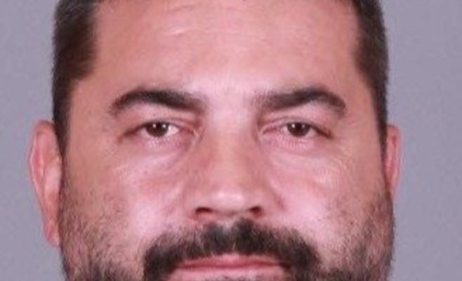 В Праге разыскивают мужчину, подозреваемого в нападении с ножом. Он может быть вооружен и опасен