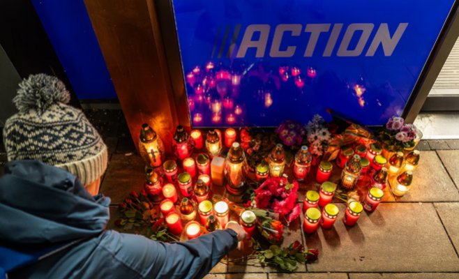 Убийство продавщиц в Градец-Кралове: полиция ждет результаты анализа крови подозреваемого