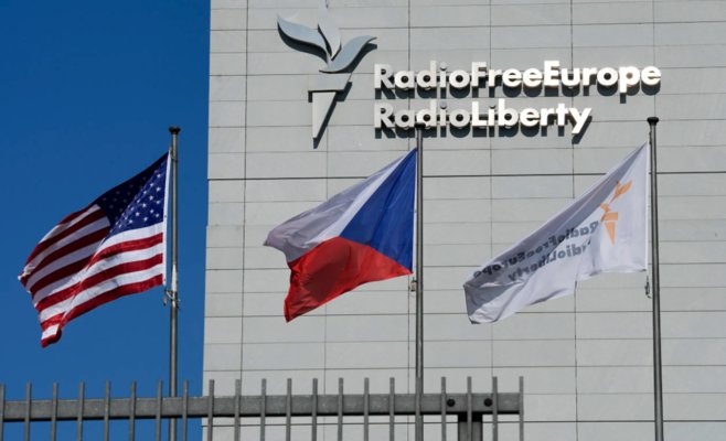 Свободная Европа отправляет пражских сотрудников в неоплачиваемый отпуск