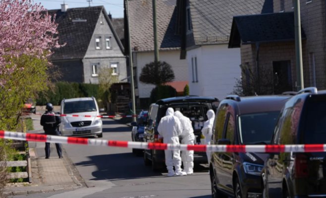 Три человека найдены мертвыми в доме в Германии: полиция ведёт масштабную операцию и просит не подвозить попутчиков